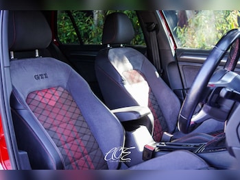 Used Volkswagen Golf 2019 for sale - 79189719: Photo