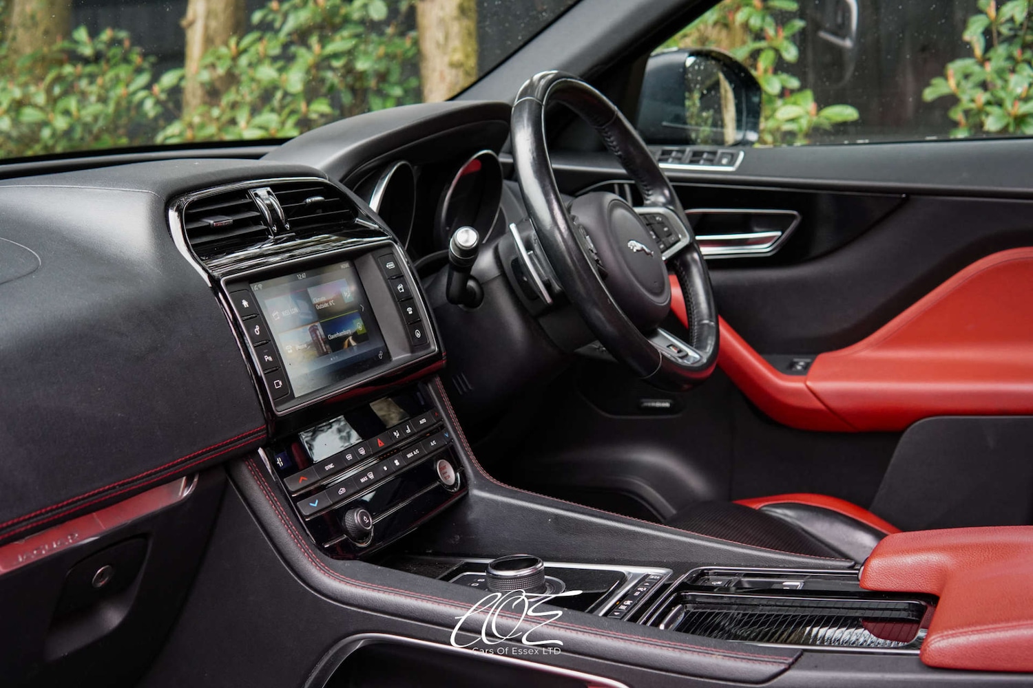 Used Jaguar F-Pace 2016 for sale - 77667947: Photo 38