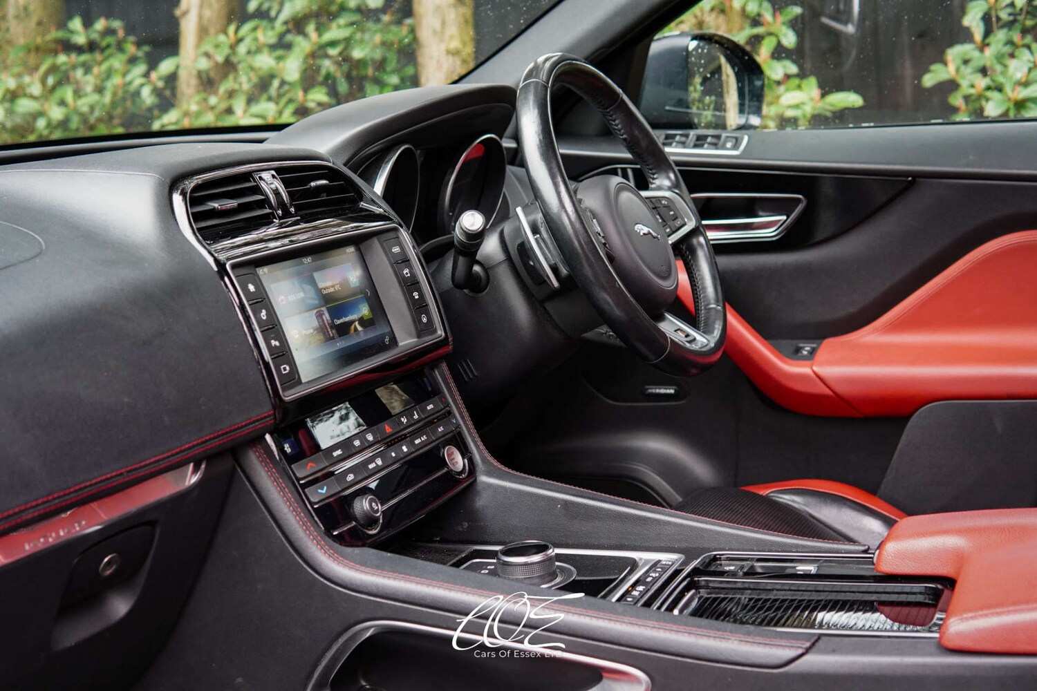 Used Jaguar F-Pace 2016 for sale - 77667947: Photo 39