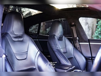 Used Tesla Model S 2015 for sale - 77139223: Photo