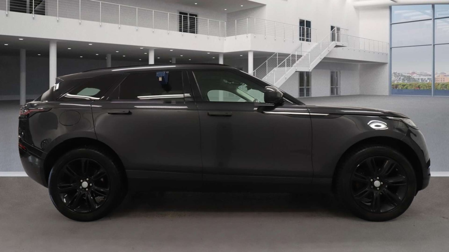 Used Land Rover Range Rover Velar 2018 for sale - 76471363: Photo 7