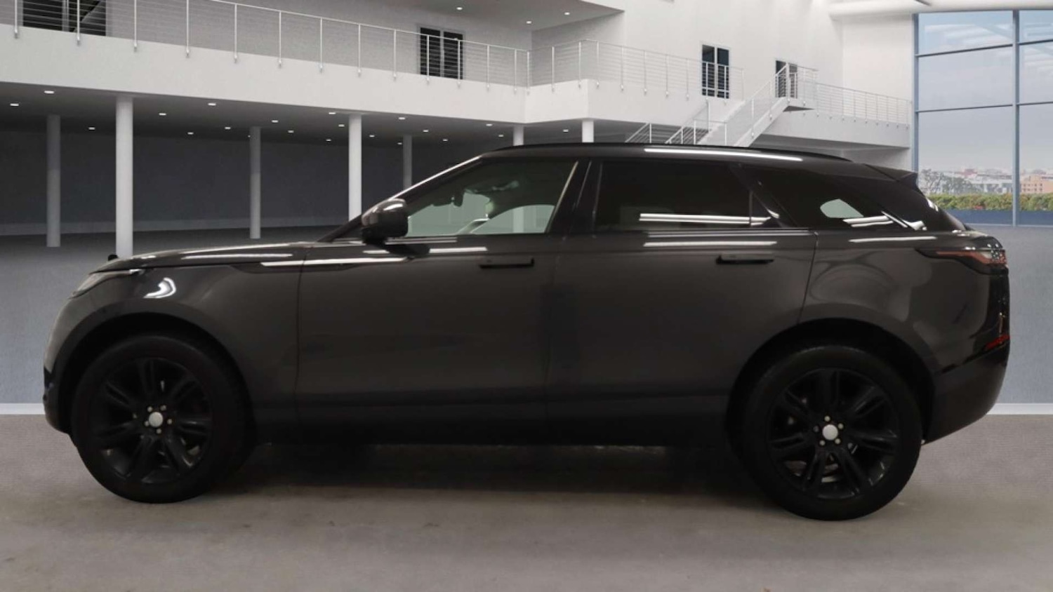 Used Land Rover Range Rover Velar 2018 for sale - 76471363: Photo 8