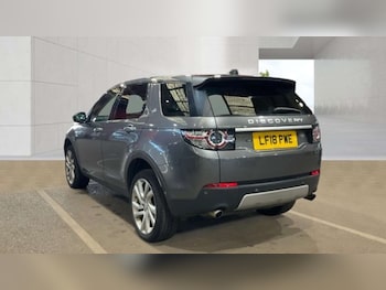Used Land Rover Discovery Sport 2018 for sale - 79439592: Photo