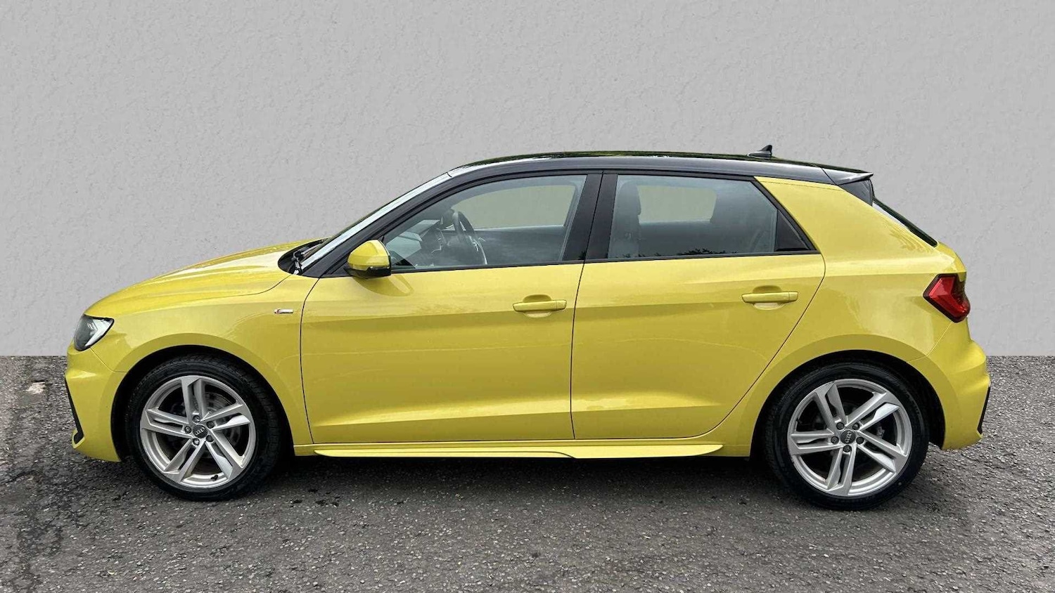 Used Audi A1 2020 for sale - 76636804: Photo 3