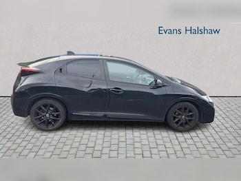 Used Honda Civic 2016 for sale - 76218282: Photo