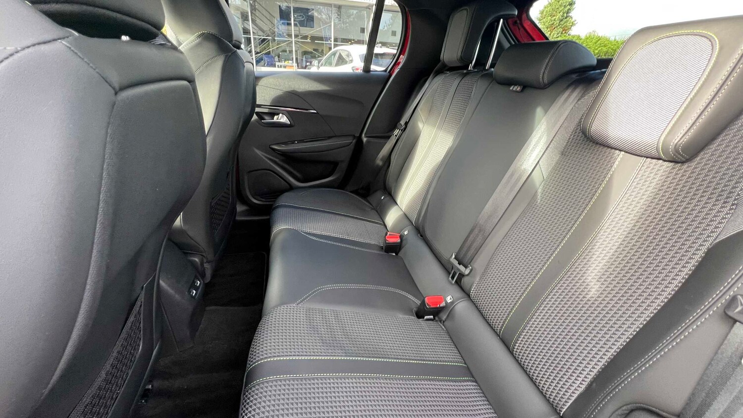 Used Peugeot 208 2022 for sale - 76411399: Photo 13