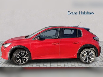 Used Peugeot 208 2022 for sale - 76411399: Photo