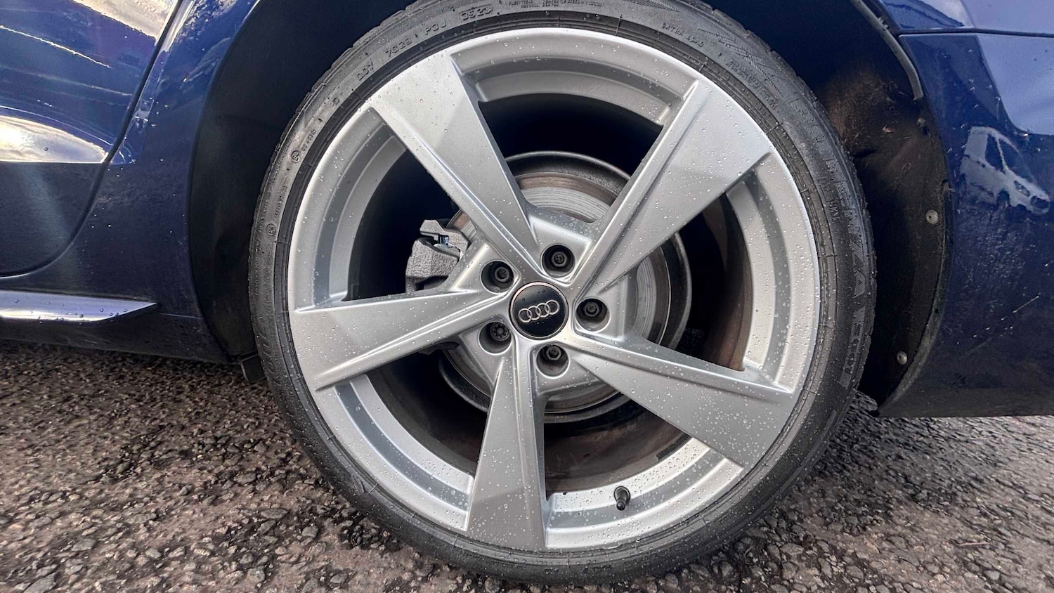 Used Audi A4 2019 for sale - 76316112: Photo 10