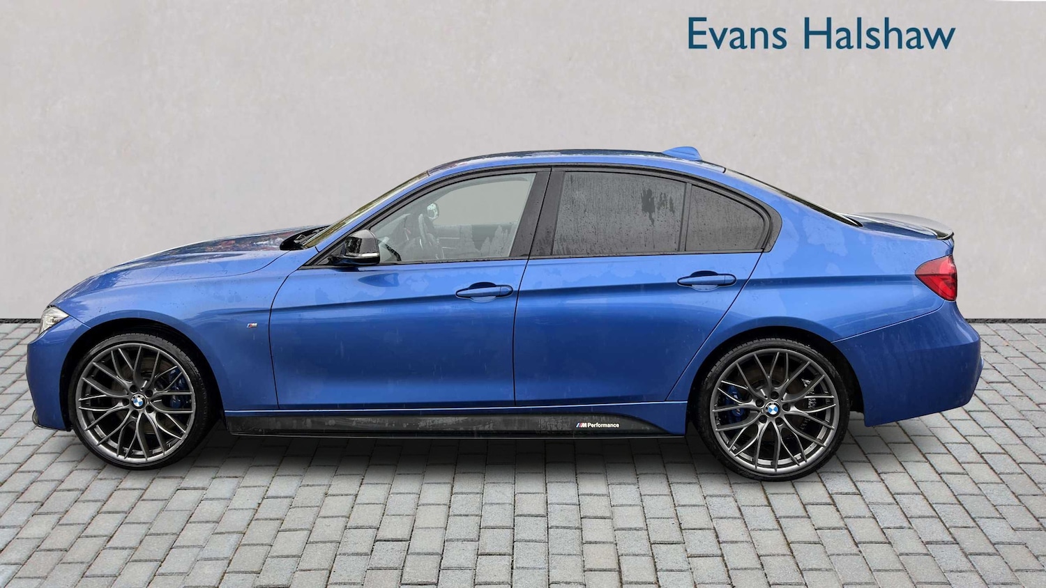 Used BMW 3 Series 2017 for sale - 76170137: Photo 3