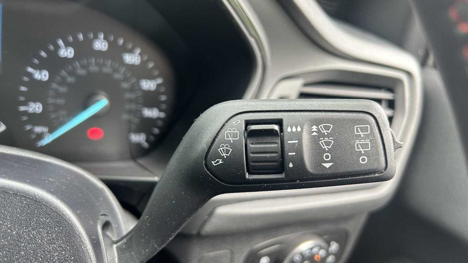 Used Ford Focus 2023 for sale - 76442444: Photo 31