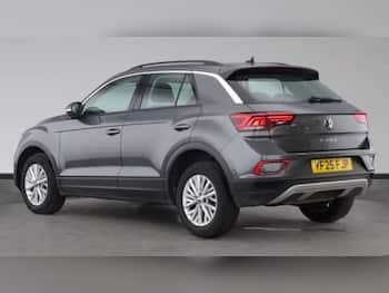 Used Volkswagen T-Roc 2025 for sale - 79825242: Photo