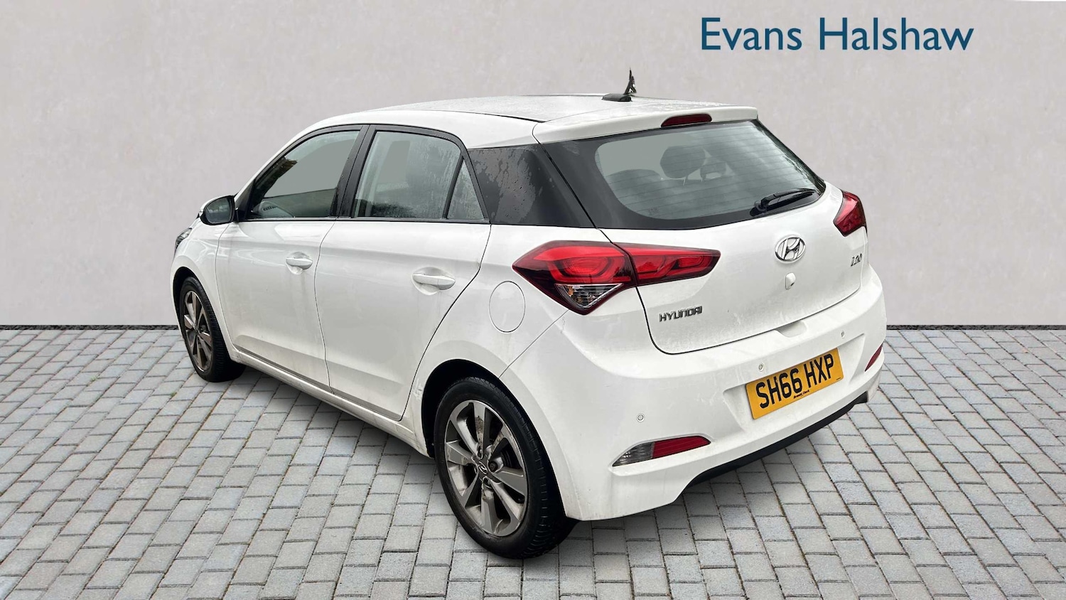 Used Hyundai i20 2016 for sale - 76475963: Photo 2