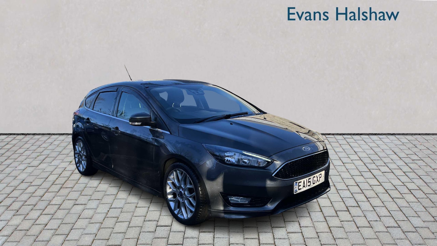 Used Ford Focus 2015 for sale - 76718160: Photo 1