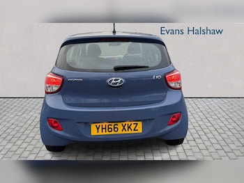 Used Hyundai i10 2016 for sale - 77577259: Photo