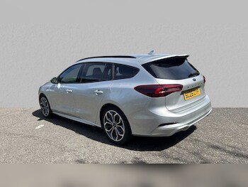 Used Ford Focus 2025 for sale - 75944420: Photo