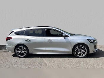 Used Ford Focus 2025 for sale - 75944420: Photo