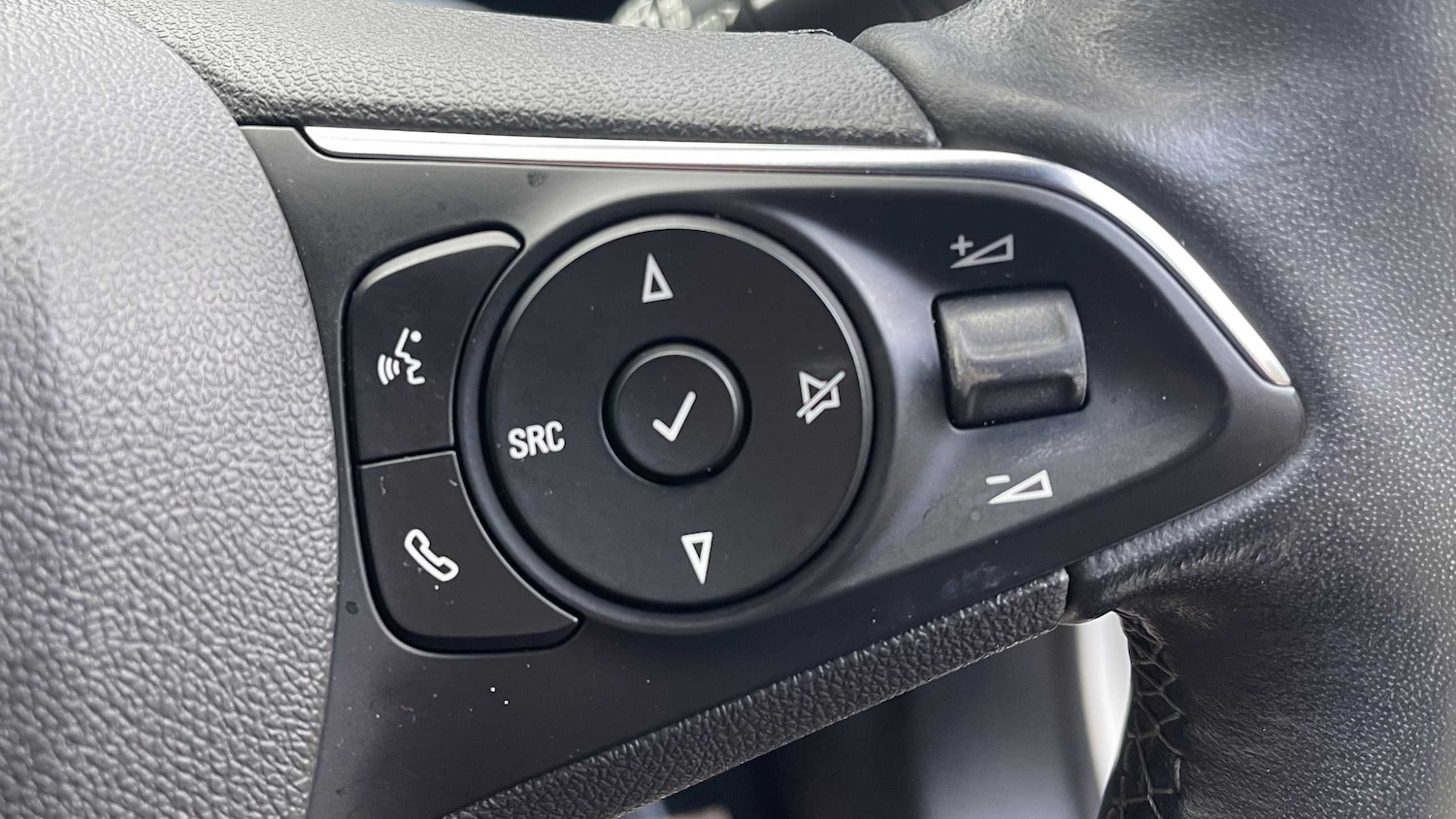 Used Vauxhall Mokka 2022 for sale - 76435625: Photo 20