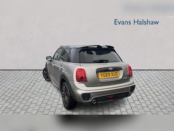 Used MINI Hatch 2019 for sale - 77397843: Photo