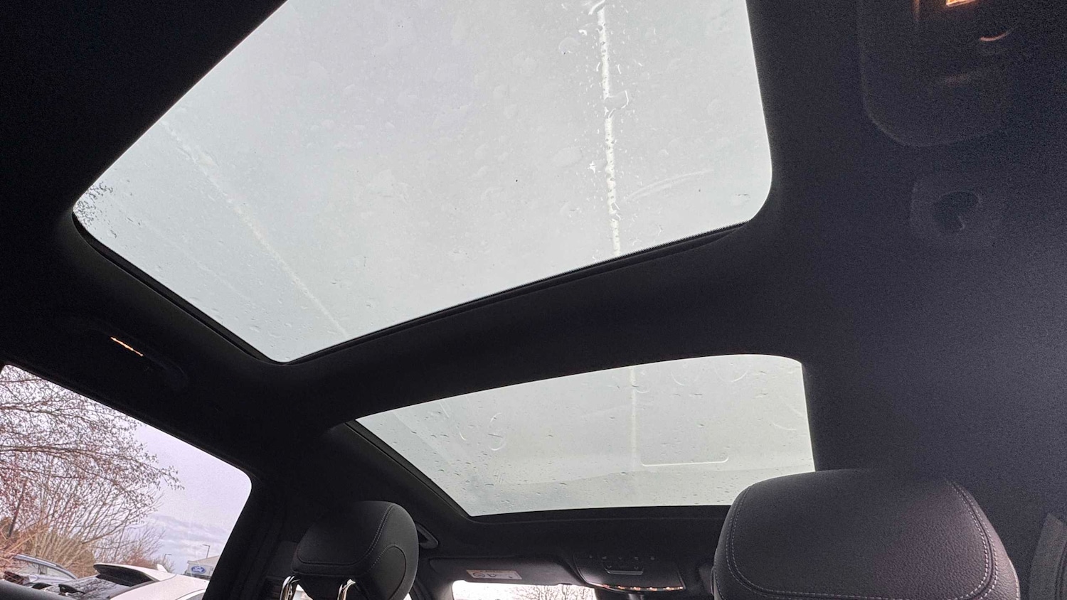 Used Mercedes-Benz GLC 2018 for sale - 76889701: Photo 12