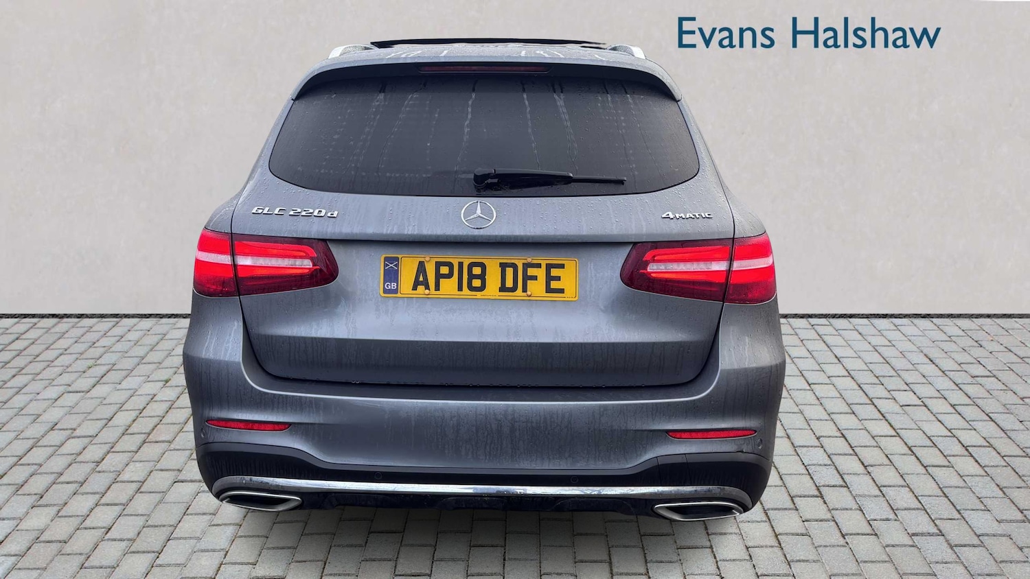 Used Mercedes-Benz GLC 2018 for sale - 76889701: Photo 4