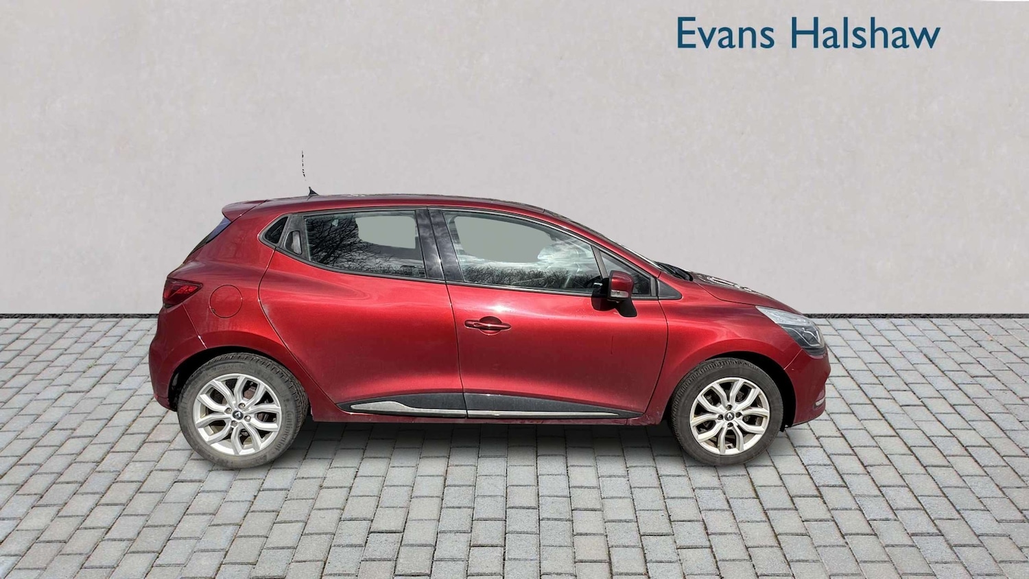 Used Renault Clio 2017 for sale - 78089535: Photo 4