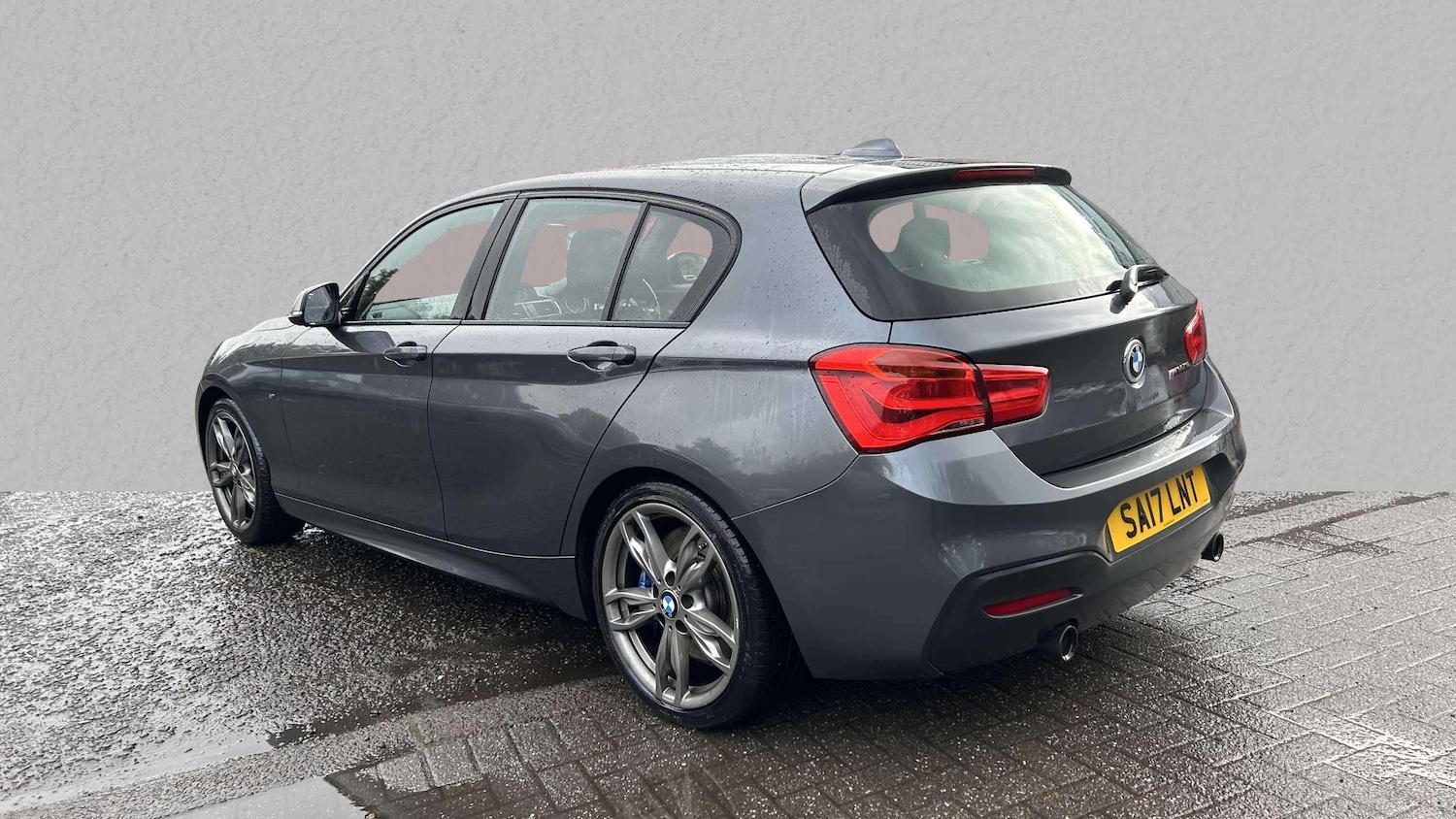 Used BMW 1 Series 2017 for sale - 76938193: Photo 2