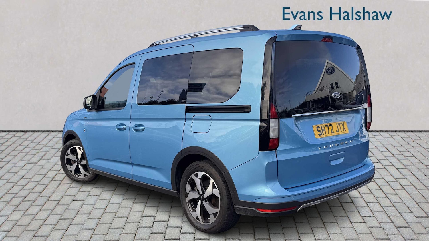 Used Ford Tourneo Connect 2022 for sale - 76636650: Photo 3