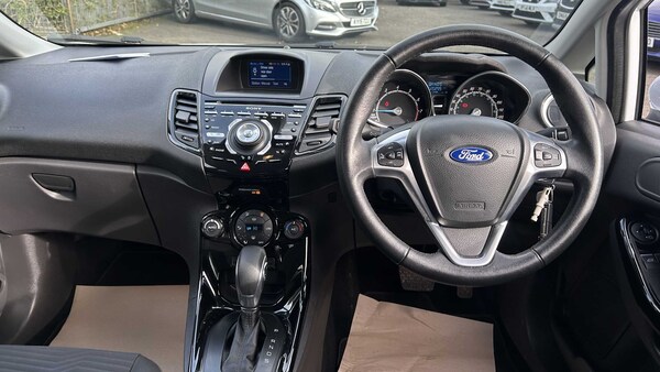 Used Ford Fiesta 2015 for sale - 75812995: Photo 18
