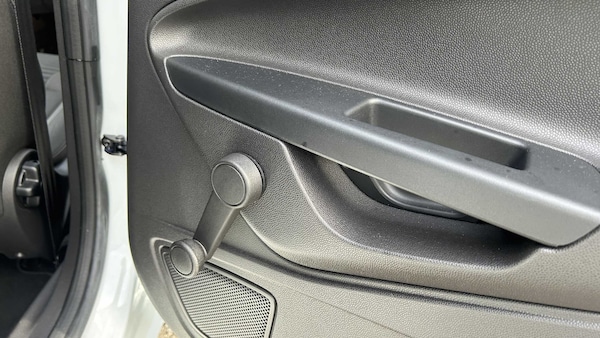 Used Ford Fiesta 2015 for sale - 75812995: Photo 32