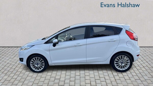 Used Ford Fiesta 2015 for sale - 75812995: Photo 3