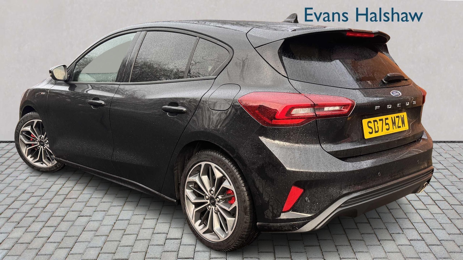 Used Ford Focus 2025 for sale - 76978838: Photo 2