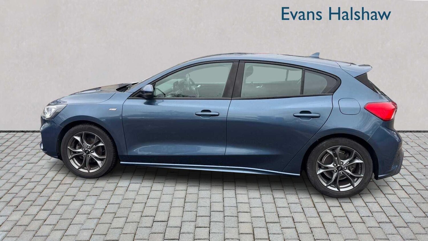 Used Ford Focus 2019 for sale - 77347918: Photo 6