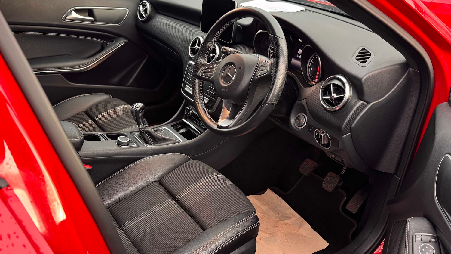 Used Mercedes-Benz A-Class 2018 for sale - 76564309: Photo 8