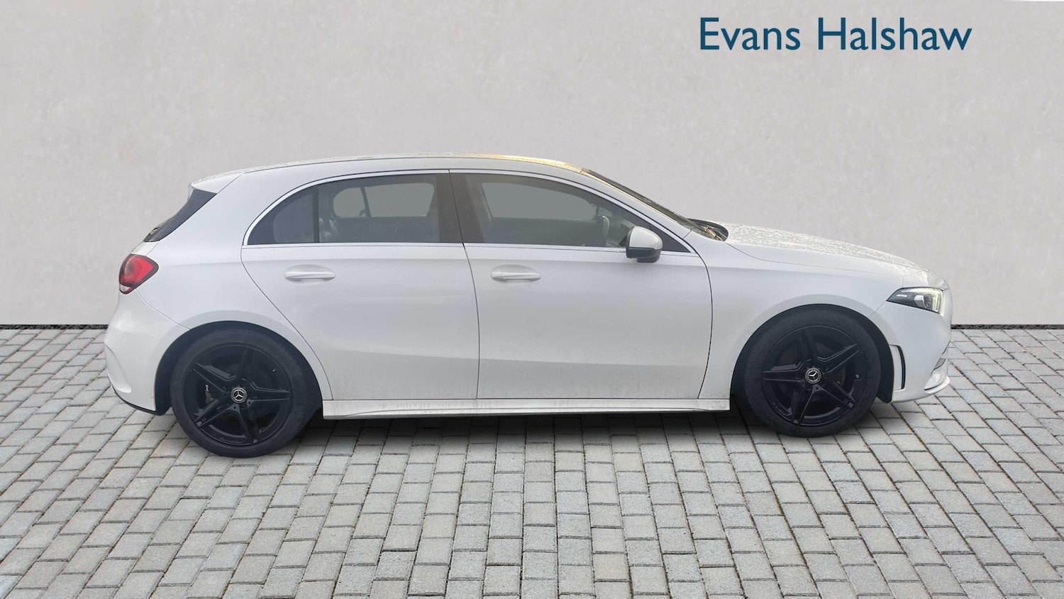 Used Mercedes-Benz A-Class 2018 for sale - 77233078: Photo 3