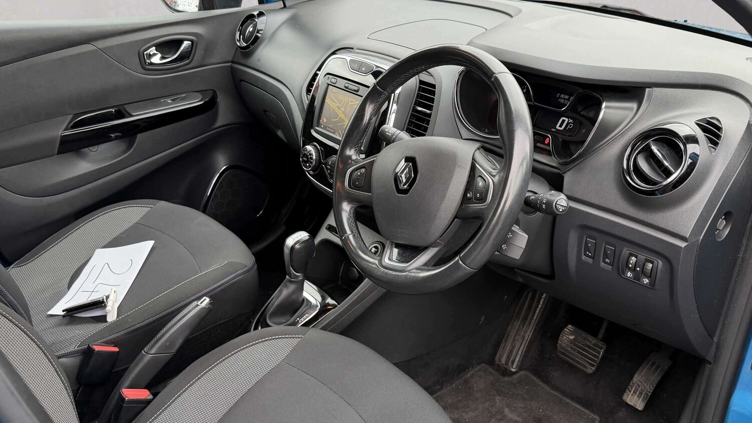 Used Renault Captur 2017 for sale - 77686423: Photo 6