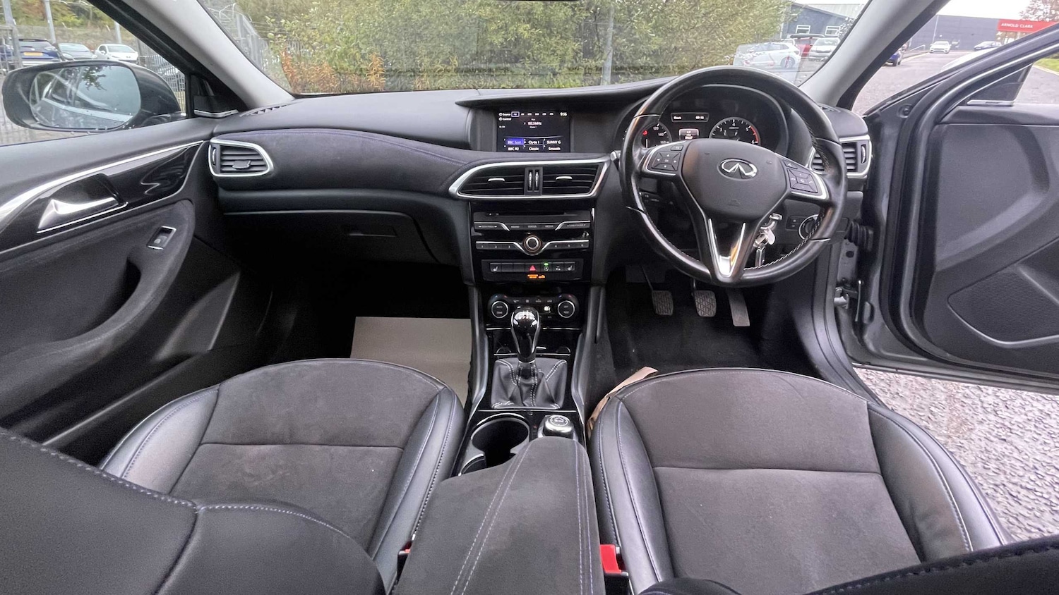 Used Infiniti Q30 2016 for sale - 75818360: Photo 32