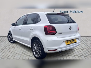 Used Volkswagen Polo 2016 for sale - 76875874: Photo