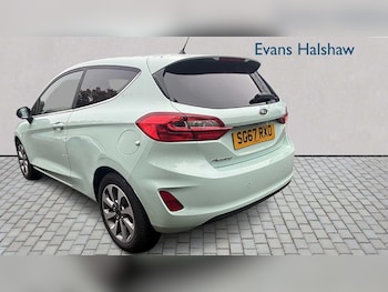 Used Ford Fiesta 2017 for sale - 76262523: Photo 2
