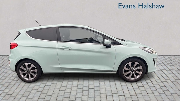 Used Ford Fiesta 2017 for sale - 76262523: Photo 6