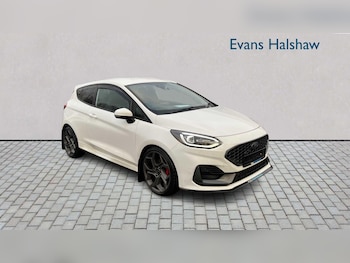 Used Ford Fiesta 2022 for sale - 77044180: Photo