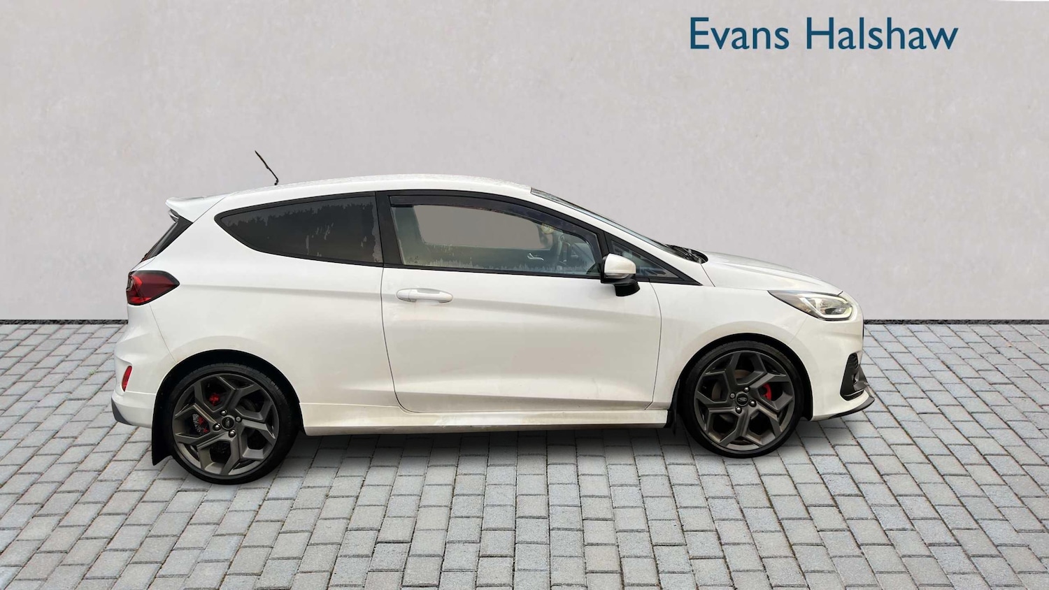 Used Ford Fiesta for sale - 77044180: Photo 5