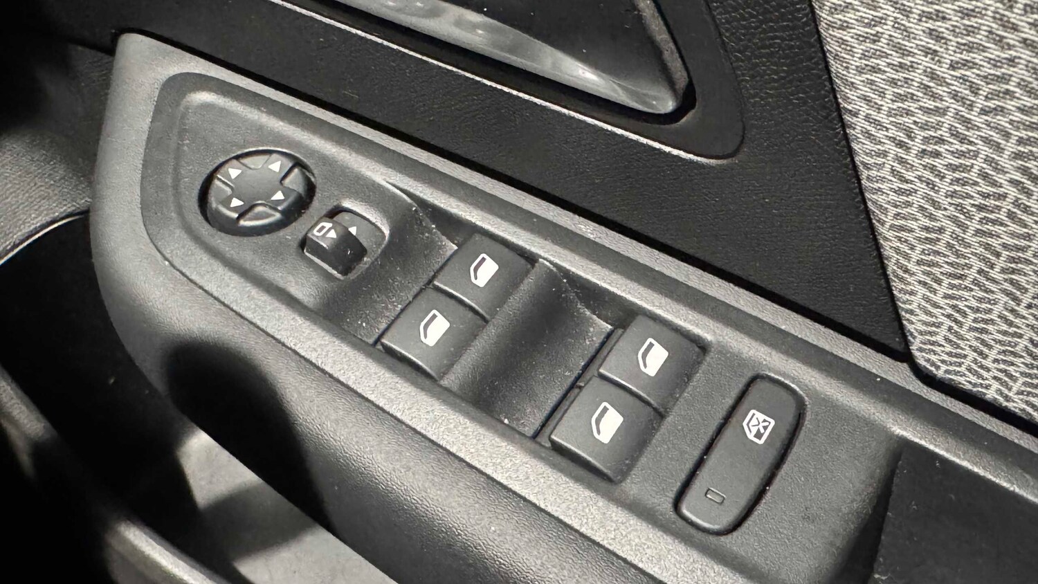 Used Citroen C4 2022 for sale - 77698870: Photo 17