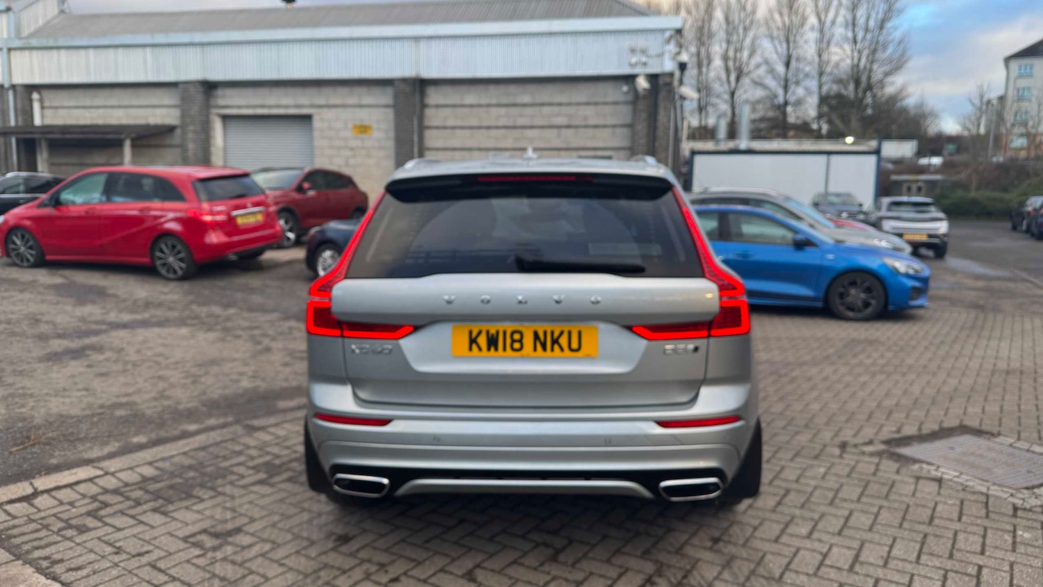 Used Volvo XC60 2018 for sale - 77561082: Photo 3