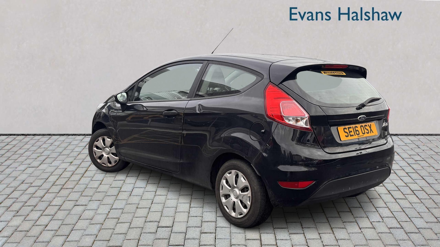 Used Ford Fiesta 2016 for sale - 76938232: Photo 4