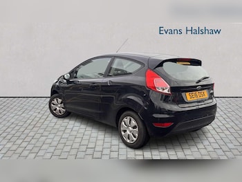 Used Ford Fiesta 2016 for sale - 76938232: Photo