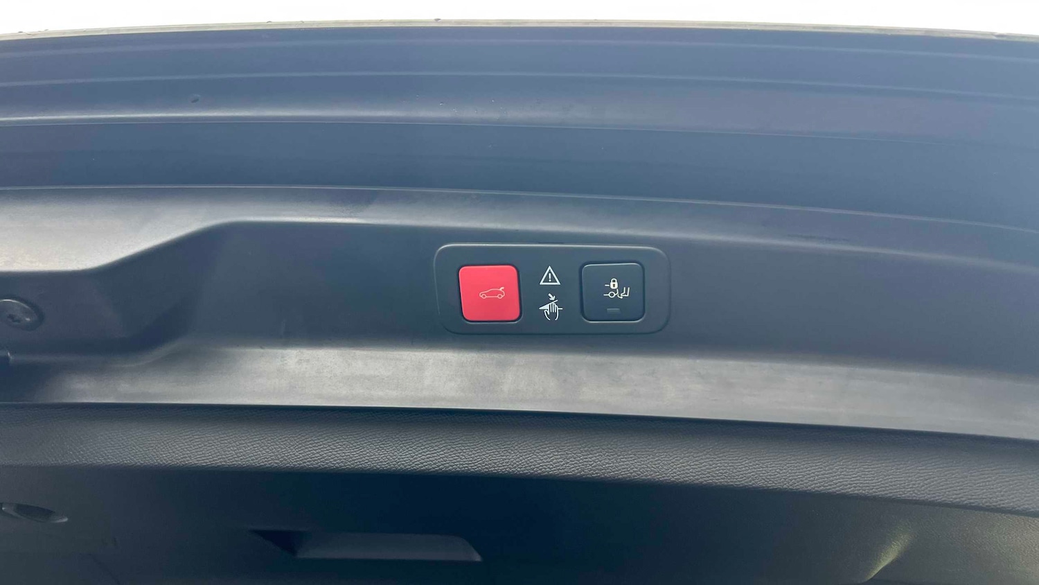 Used Peugeot 5008 2020 for sale - 77347902: Photo 12