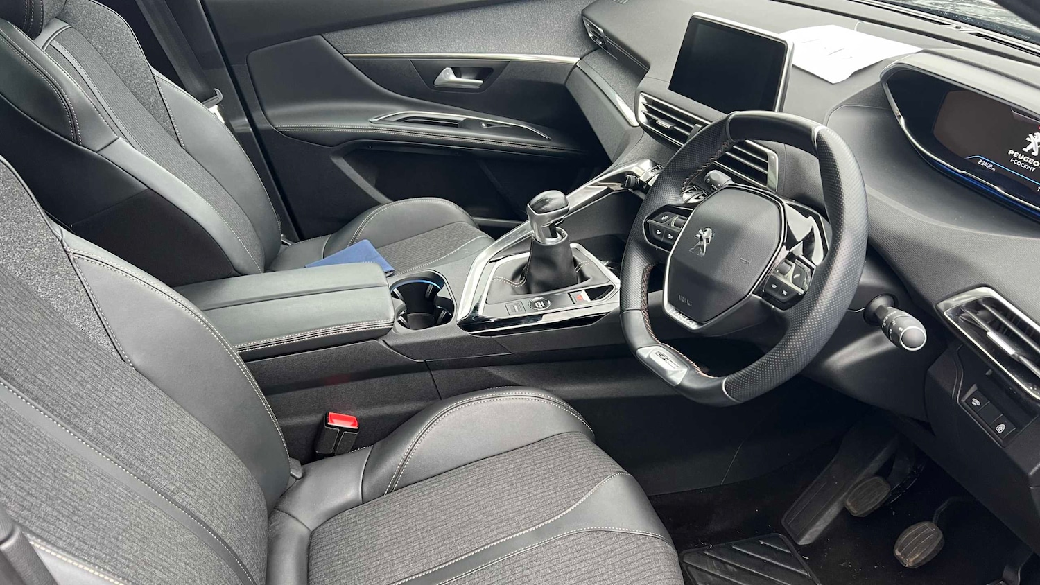 Used Peugeot 5008 2020 for sale - 77347902: Photo 9