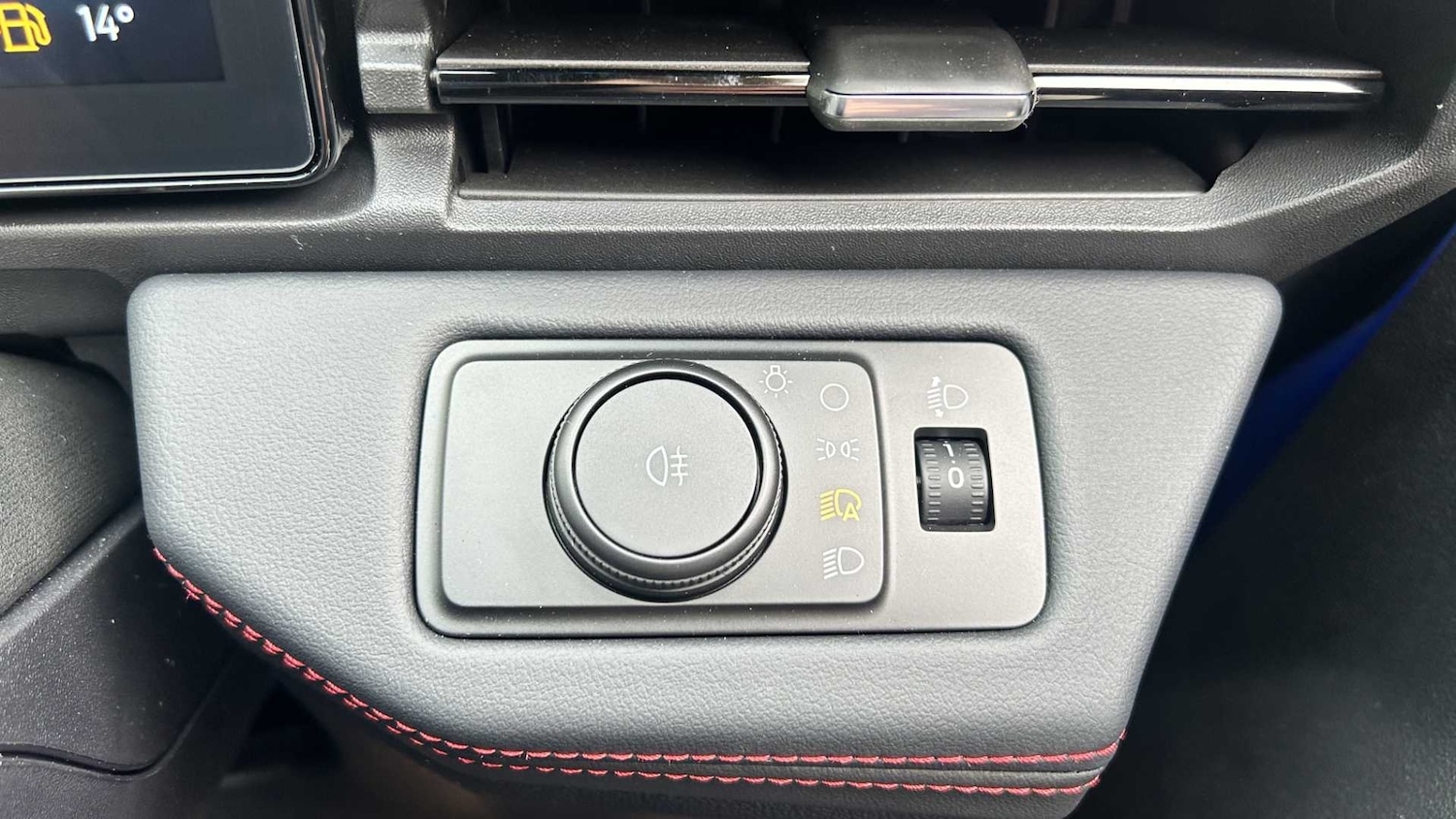 Vehicle 28