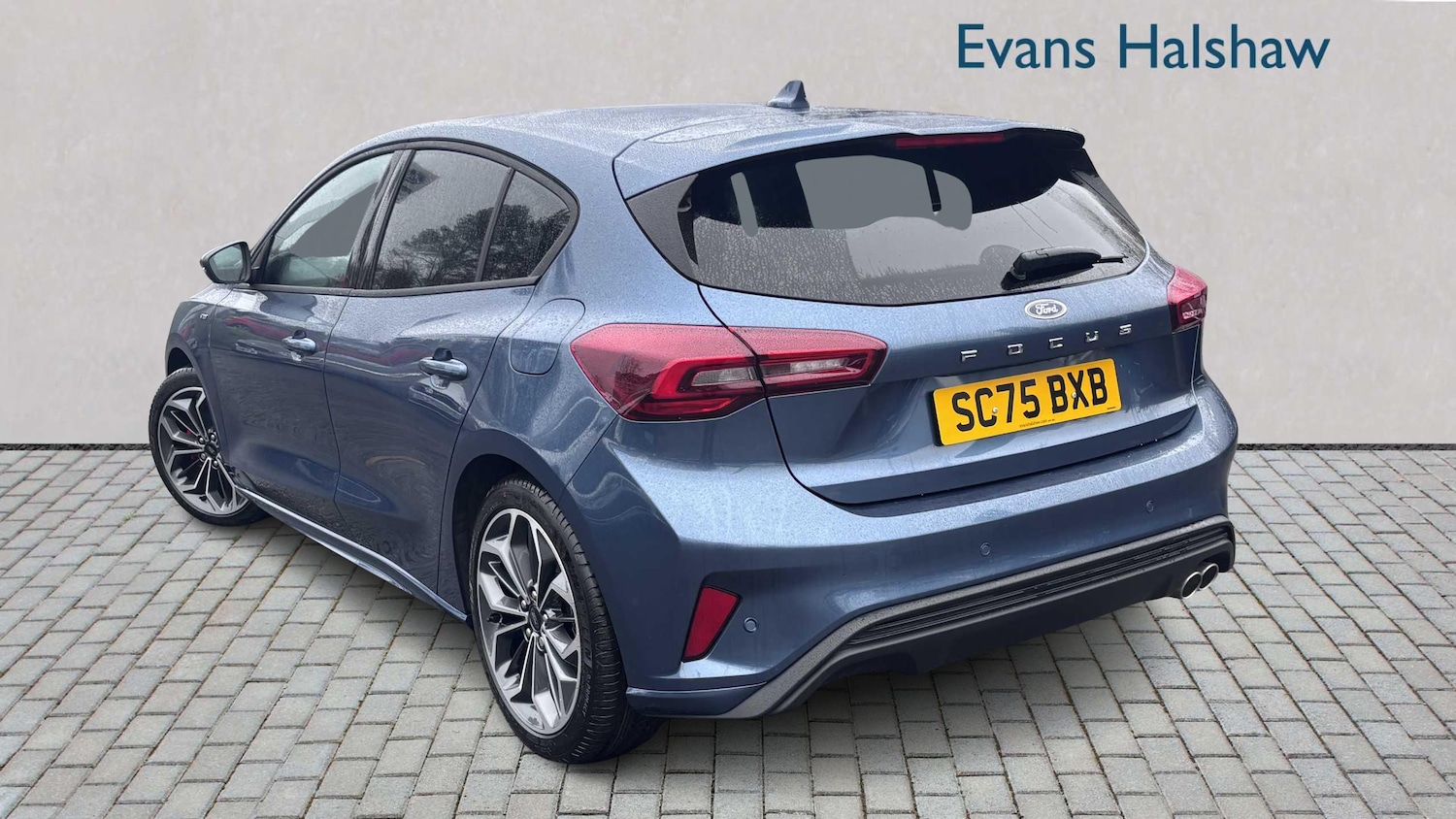 Used Ford Focus 2025 for sale - 77942972: Photo 2