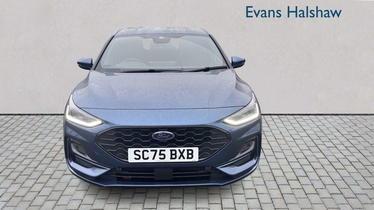 Used Ford Focus 2025 for sale - 77942972: Photo 3